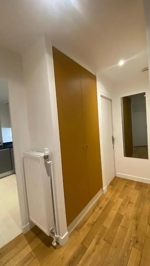 Astonishing Luxury Apartment In The South Of Paris Antony 0*,