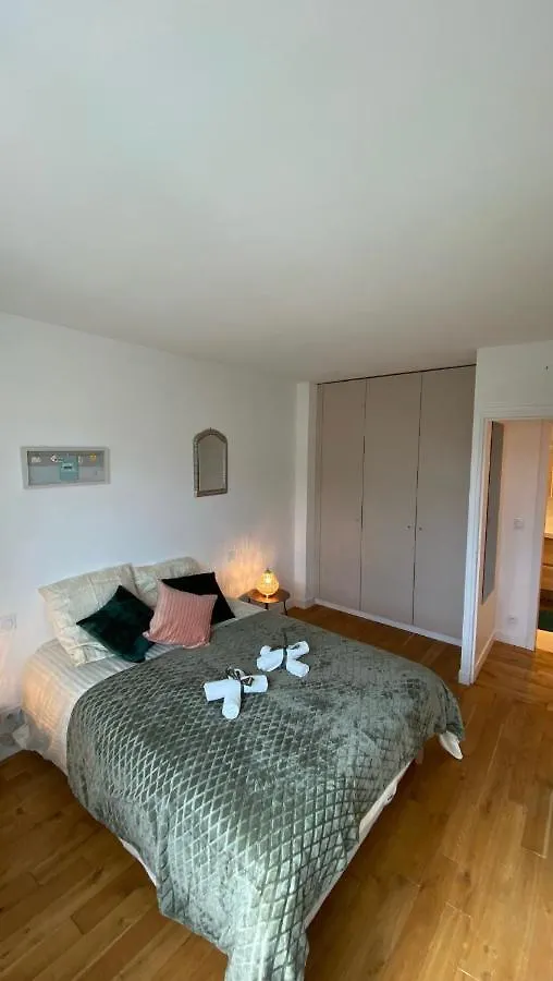 Astonishing Luxury Apartment In The South Of Paris Antony France