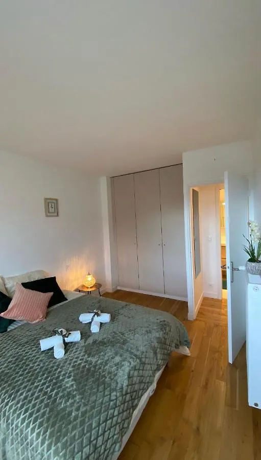 Astonishing Luxury Apartment In The South Of Paris Antony
